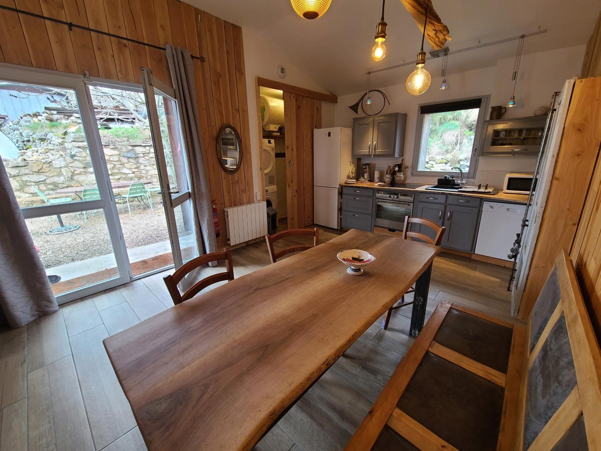 Gites La Boletiere Saint-Étienne-du-Valdonnez Habitación foto