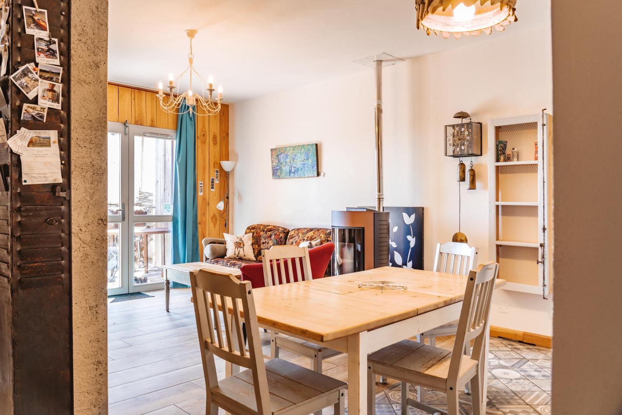 Gites La Boletiere Saint-Étienne-du-Valdonnez Habitación foto