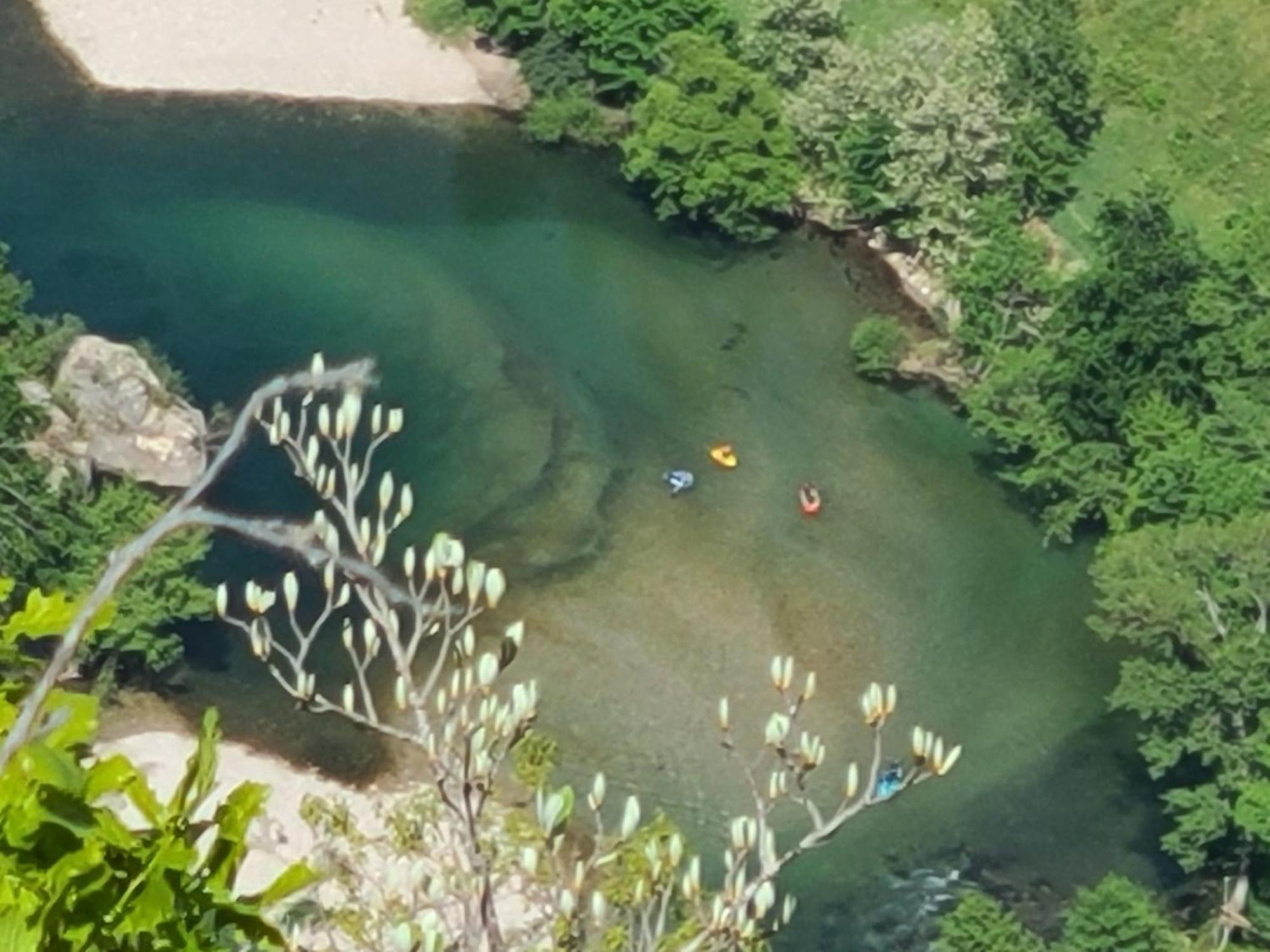 Gites La Boletiere Saint-Étienne-du-Valdonnez Exterior foto